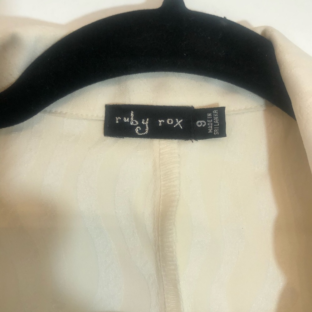 Off White Ruby Rox Zebra Print Jacket - Picture 4 of 7